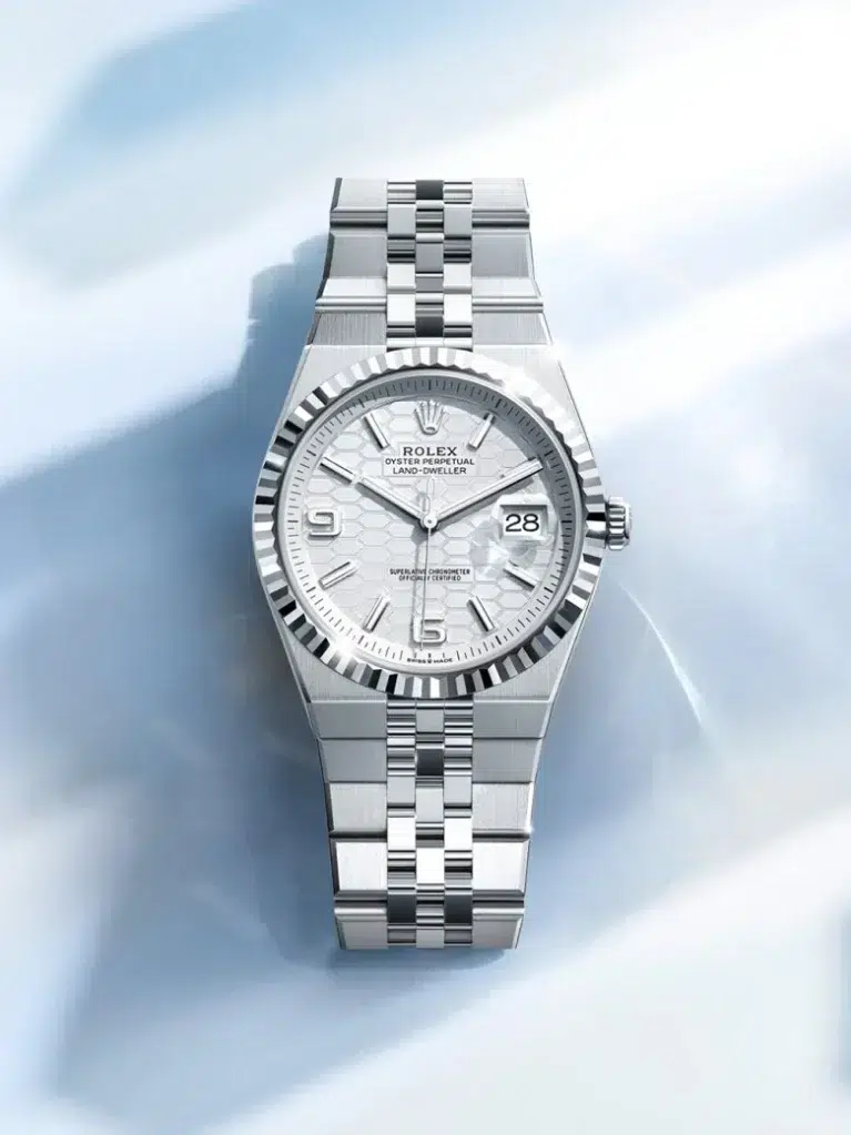 Rolex. Land-Dweller